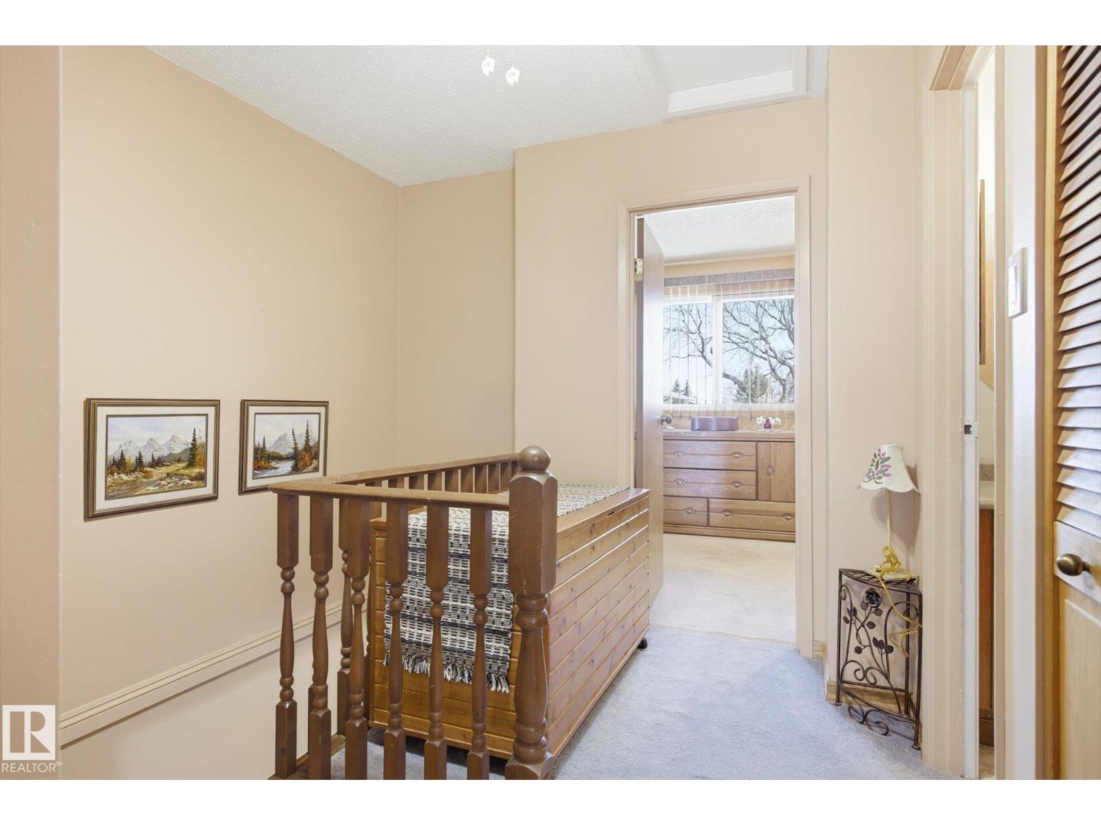 3237 142 AV NW, Edmonton