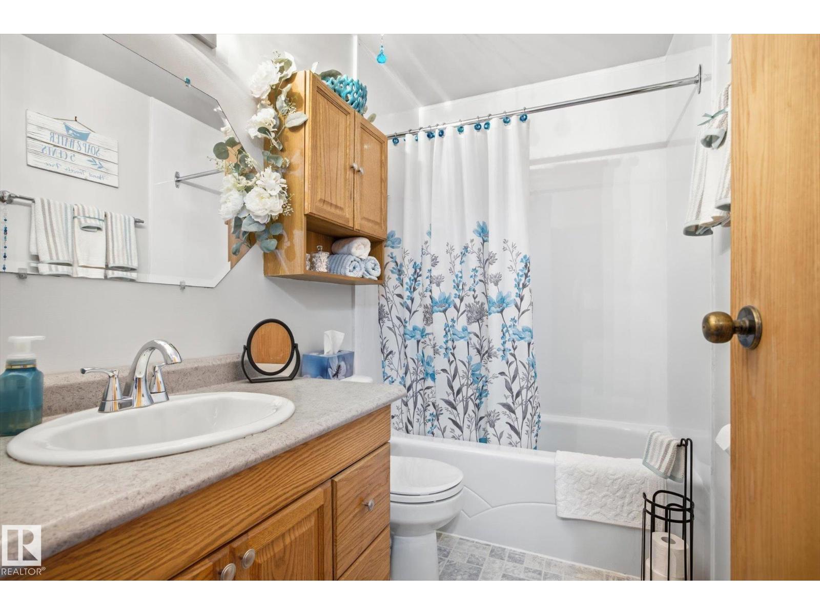 3237 142 AV NW, Edmonton