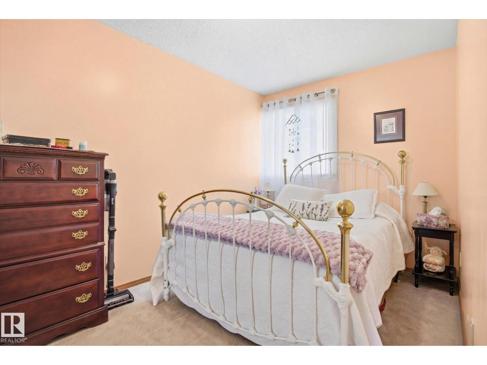 3237 142 AV NW - 20