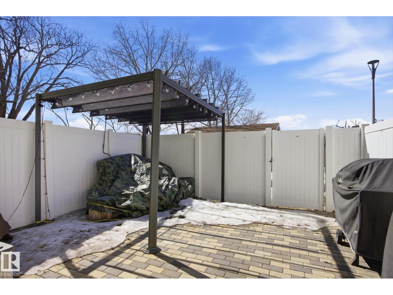 3237 142 AV NW, Edmonton