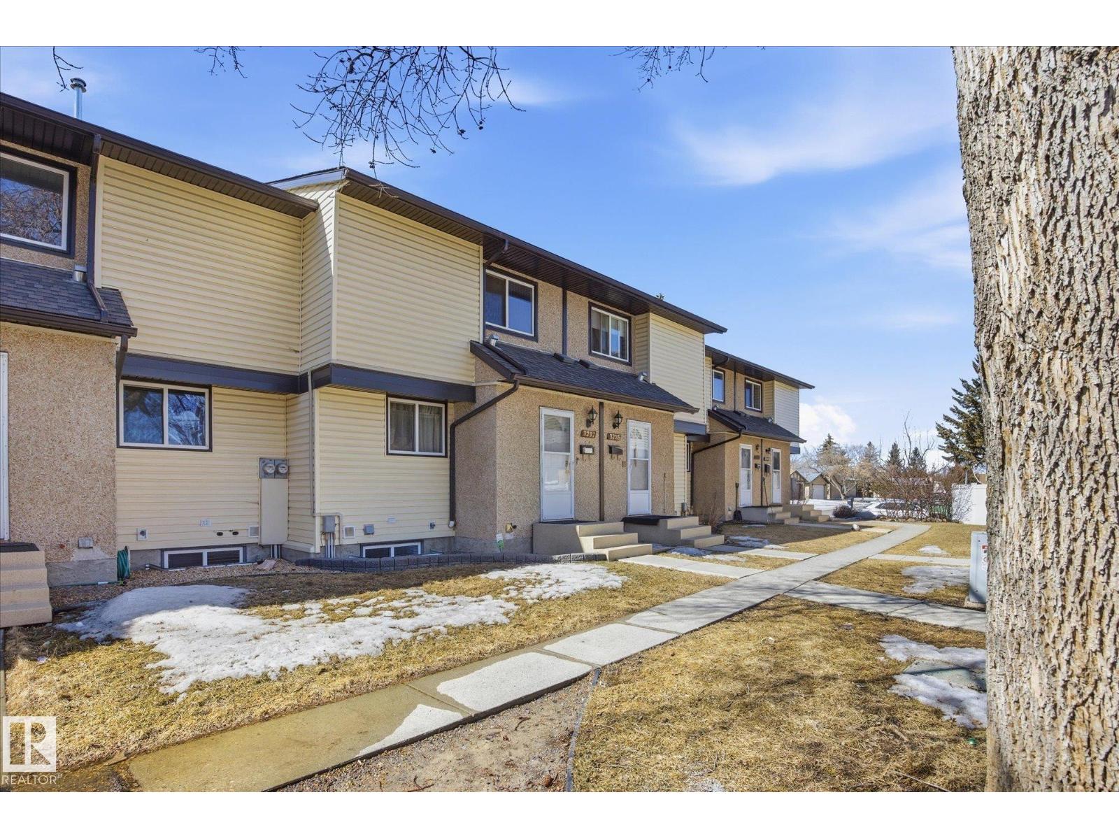 3237 142 AV NW, Edmonton