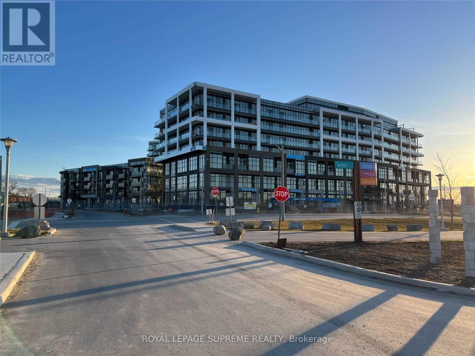 417 - 60 GEORGE BUTCHART DRIVE