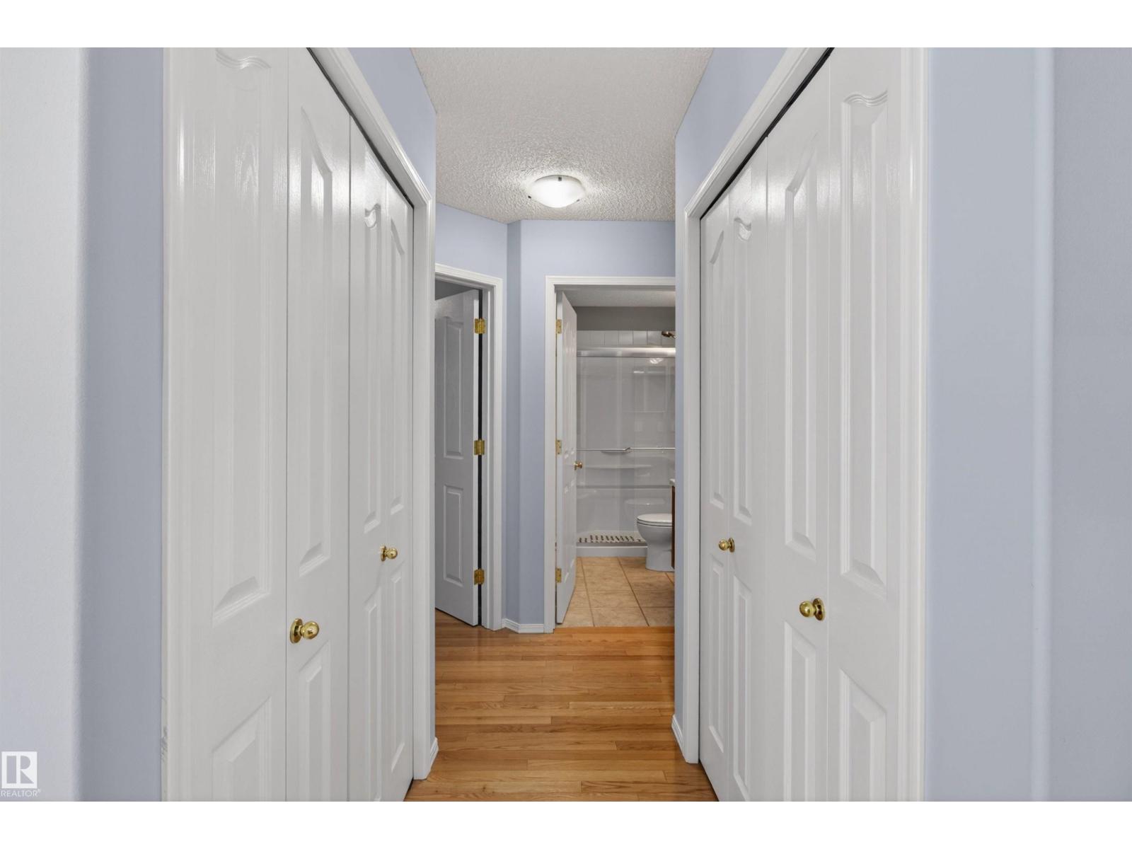 25 DONNELY, Sherwood Park