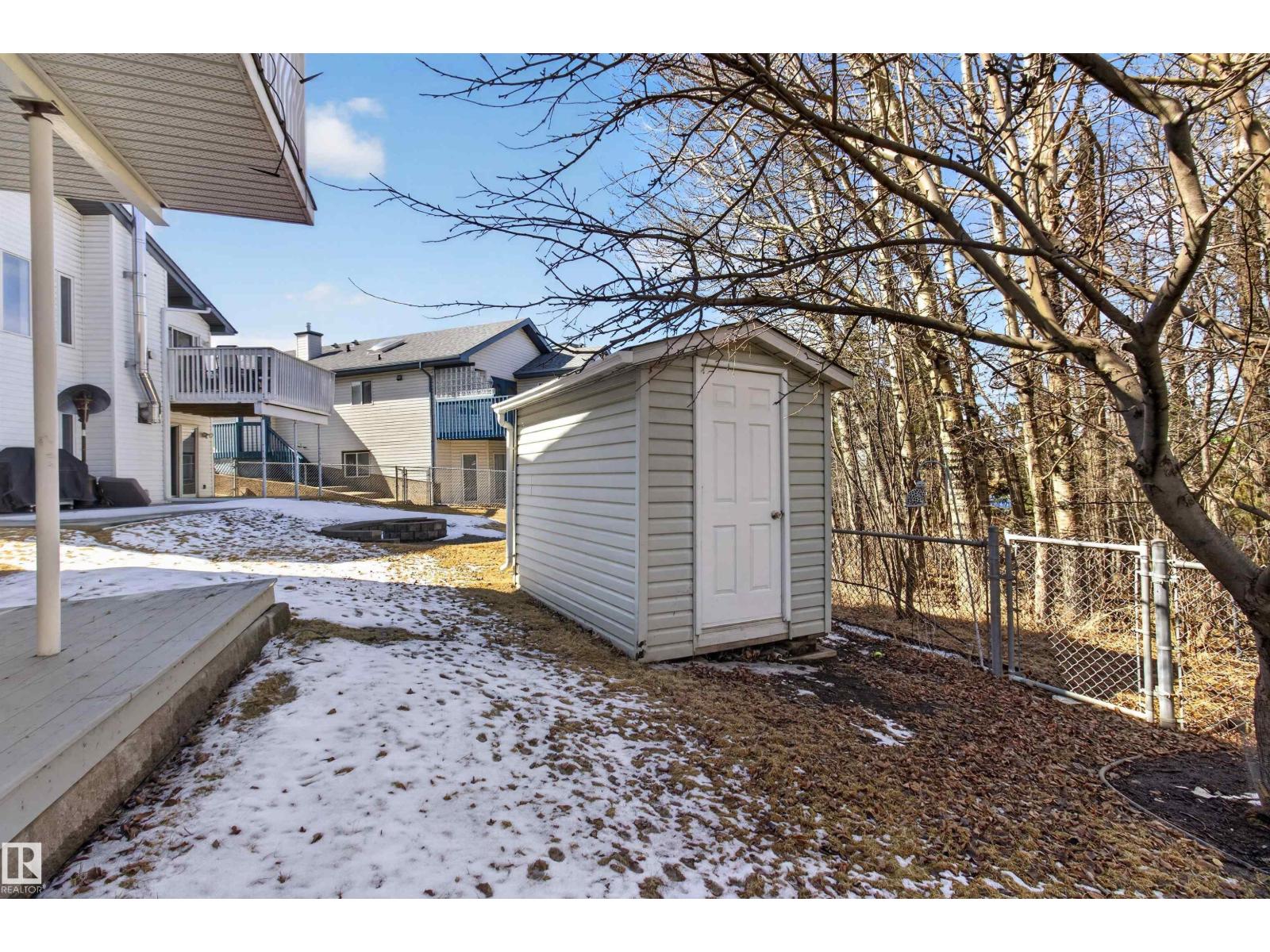 25 DONNELY, Sherwood Park