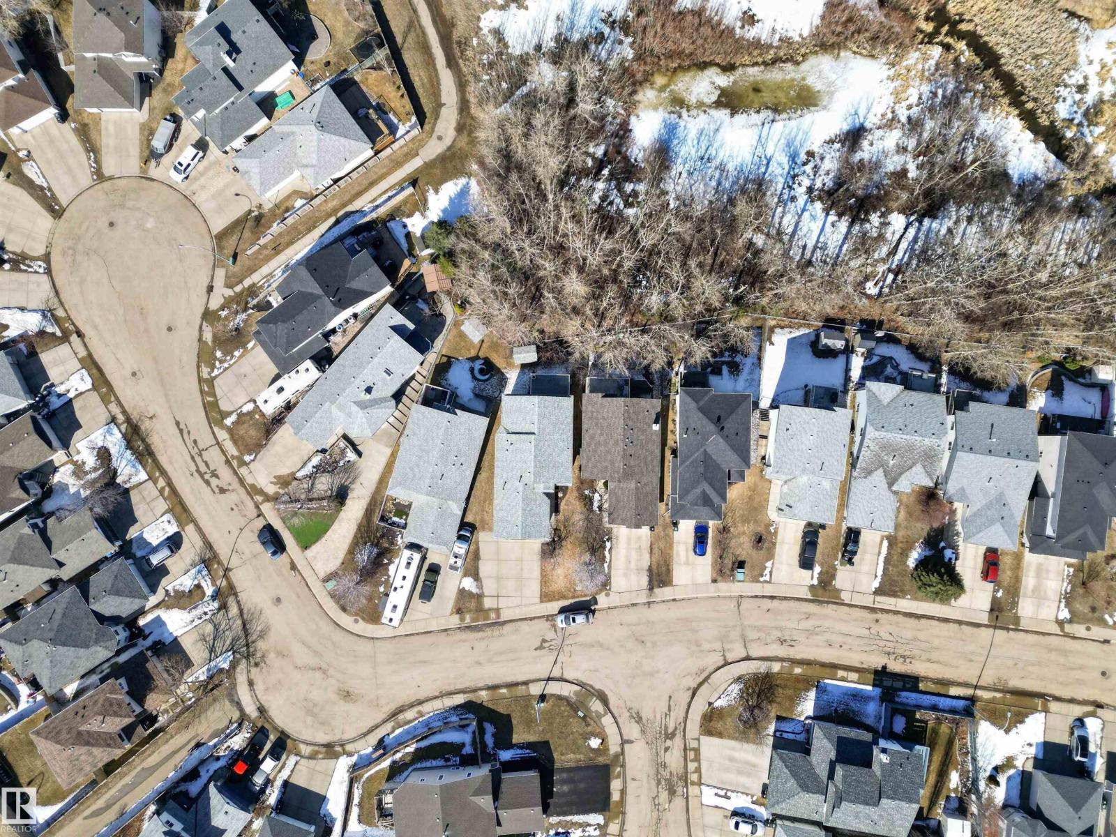 25 DONNELY, Sherwood Park