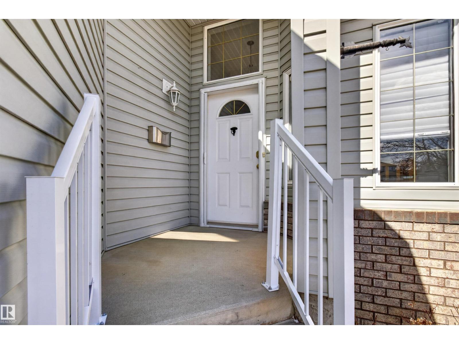 25 DONNELY, Sherwood Park