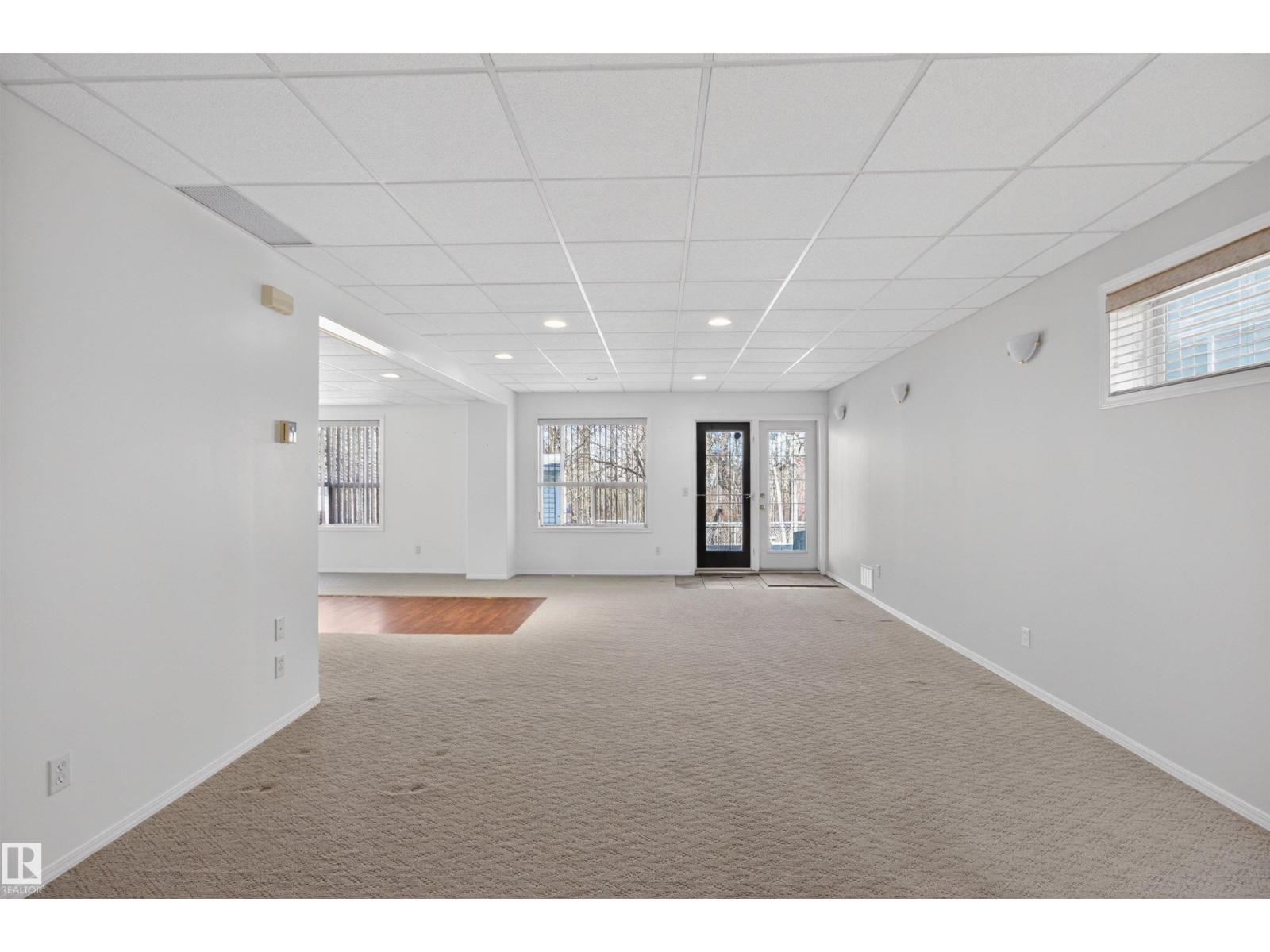 25 DONNELY, Sherwood Park