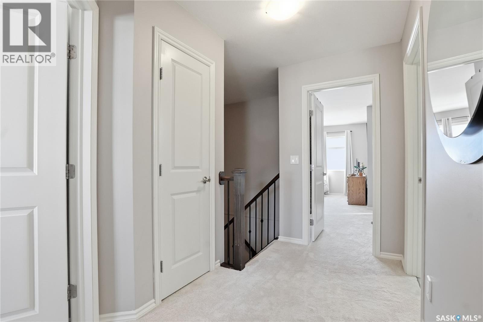 #402 615 LYND CRESCENT - 18