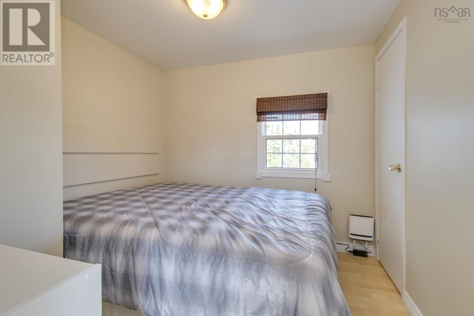 Property 25 of 40 of 4609 Highway 211