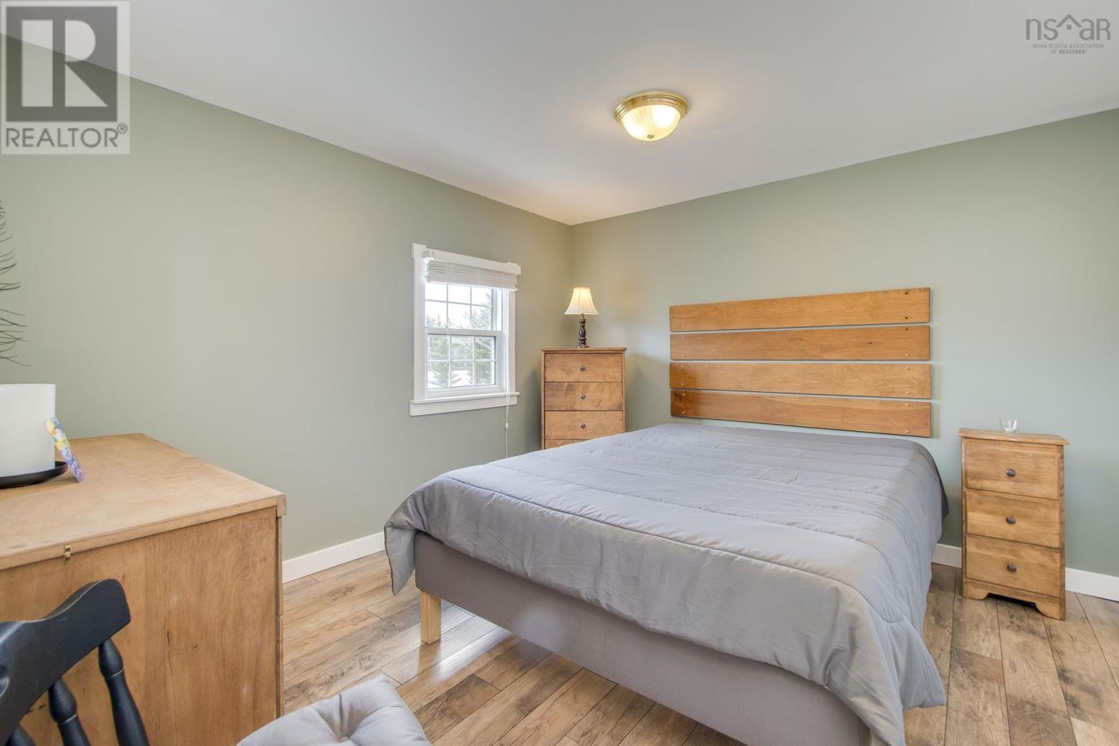 Property 27 of 40 of 4609 Highway 211