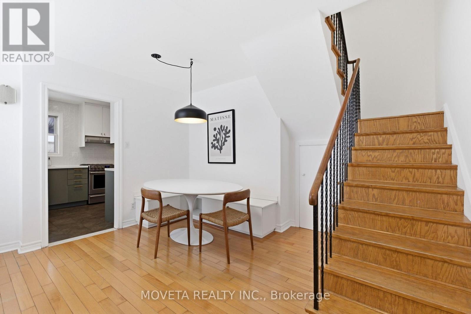 Built in Bench Seating with Storage