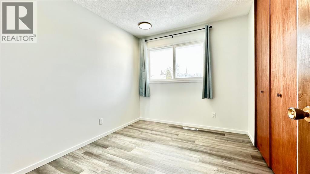 10305 104 Avenue, Lac La Biche