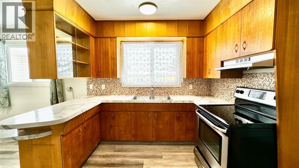 10305 104 Avenue, Lac La Biche