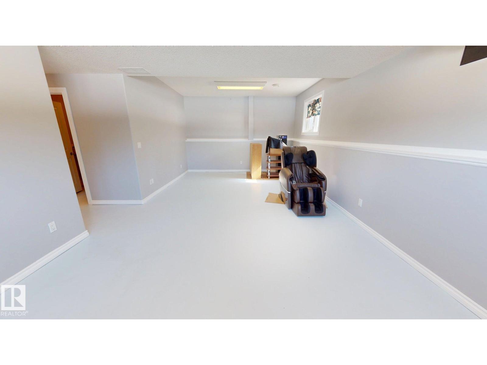 8001 FIRST ST, Fort Saskatchewan