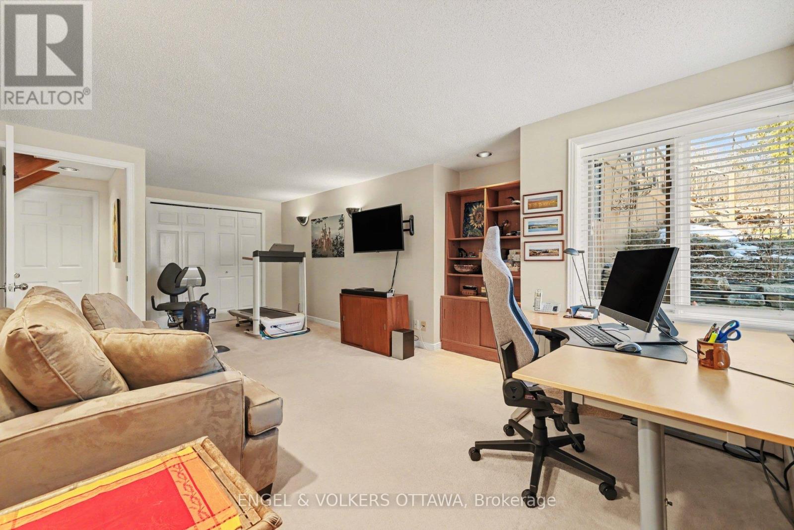 Second bedroom used as office