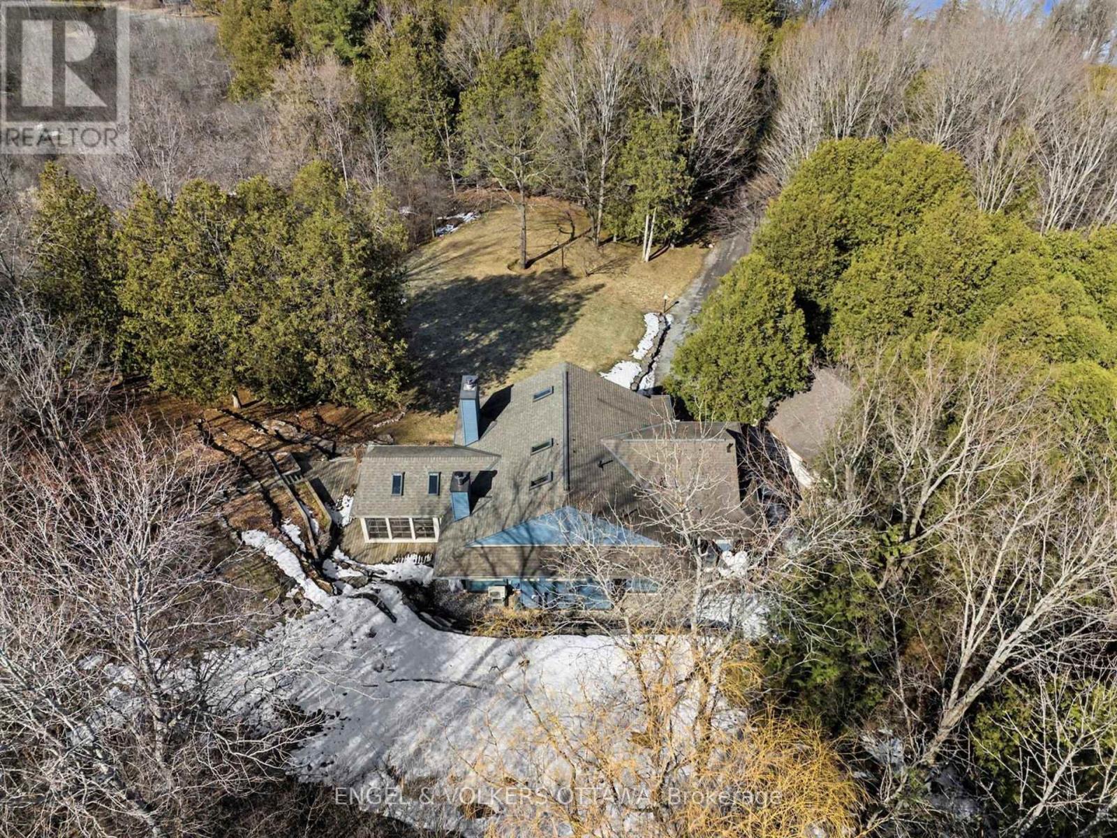 4637 NORTHWOODS DRIVE — photo 40