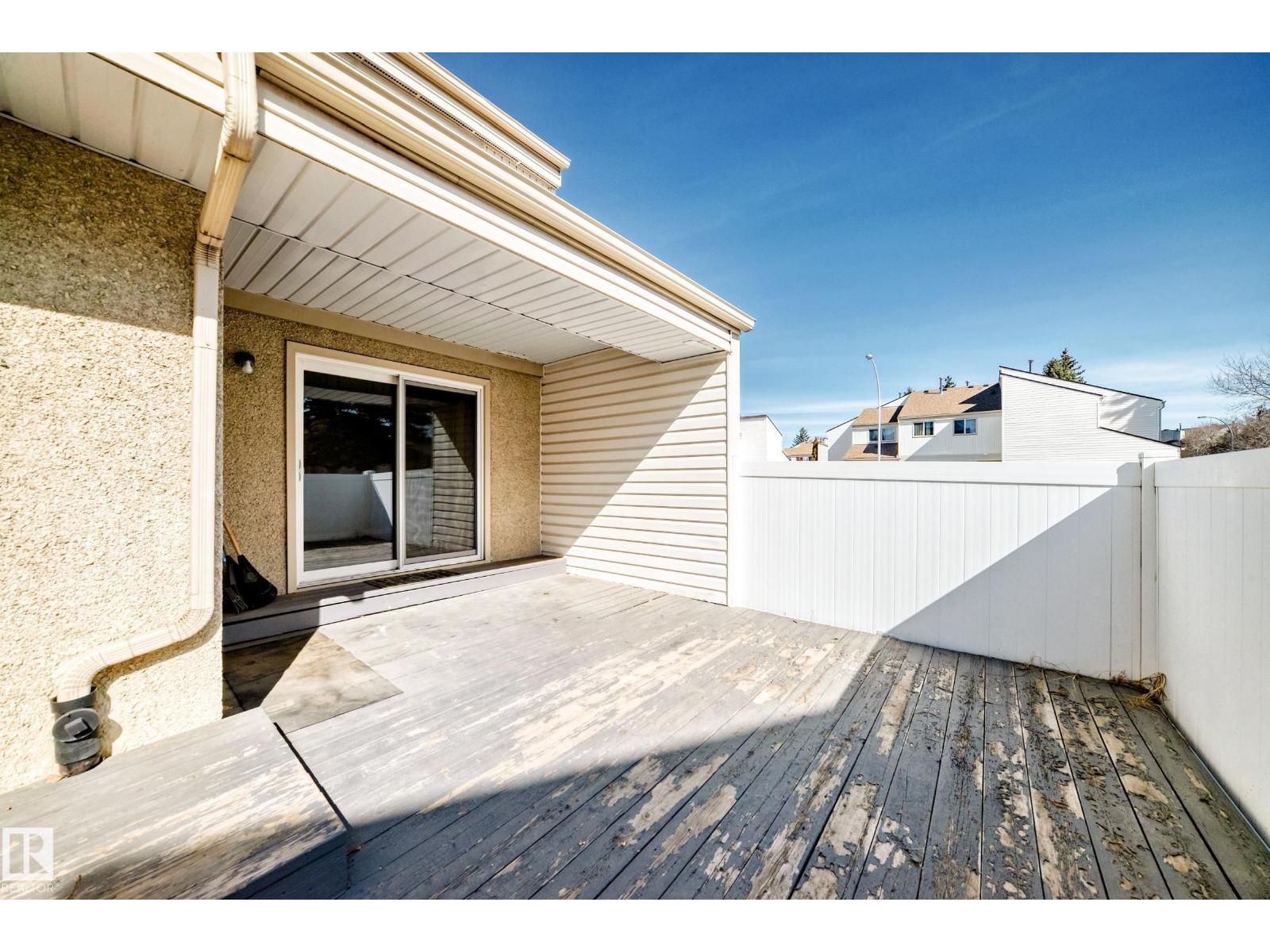 6 WOODVALE VG NW, Edmonton