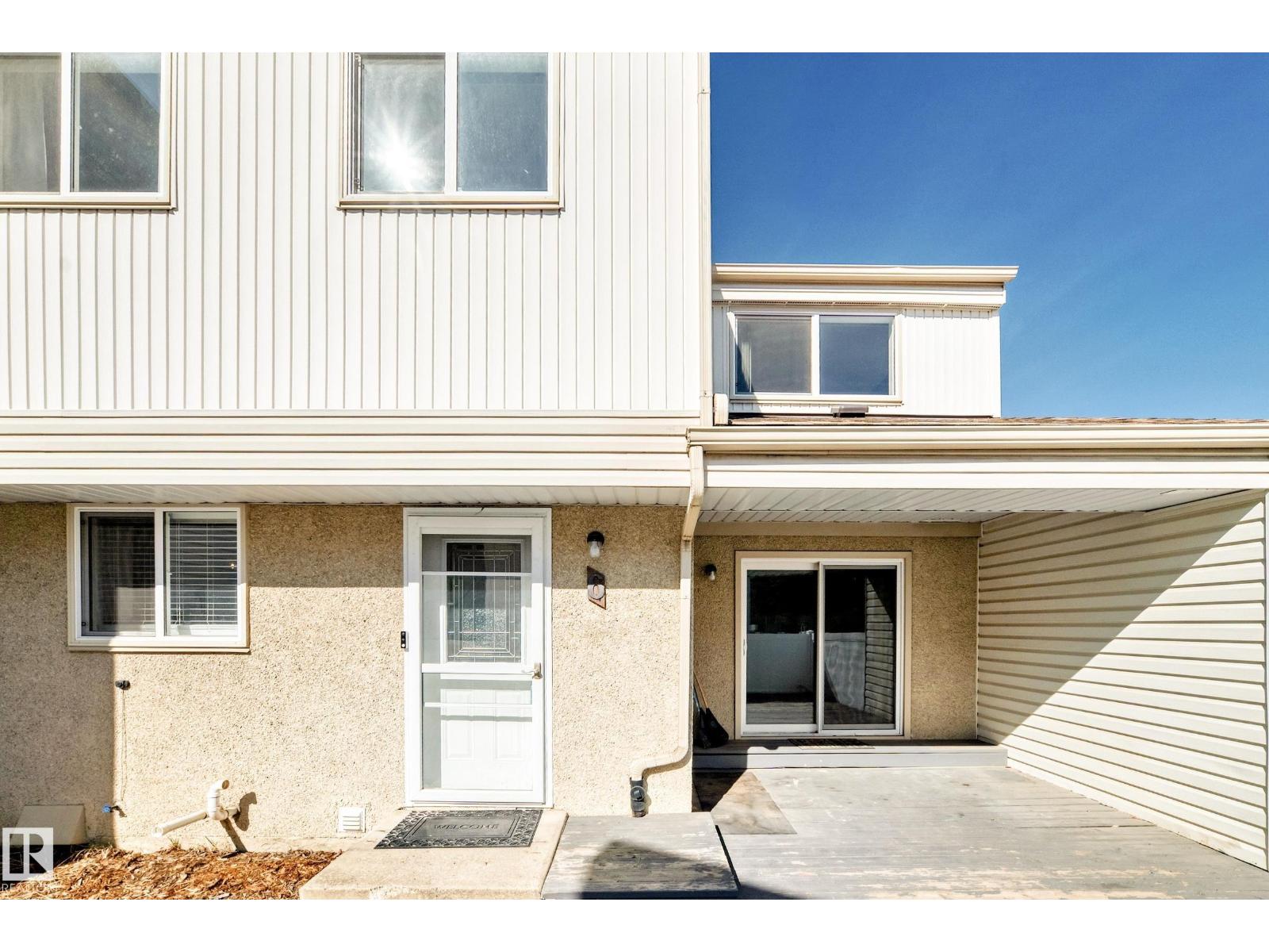 6 WOODVALE VG NW, Edmonton