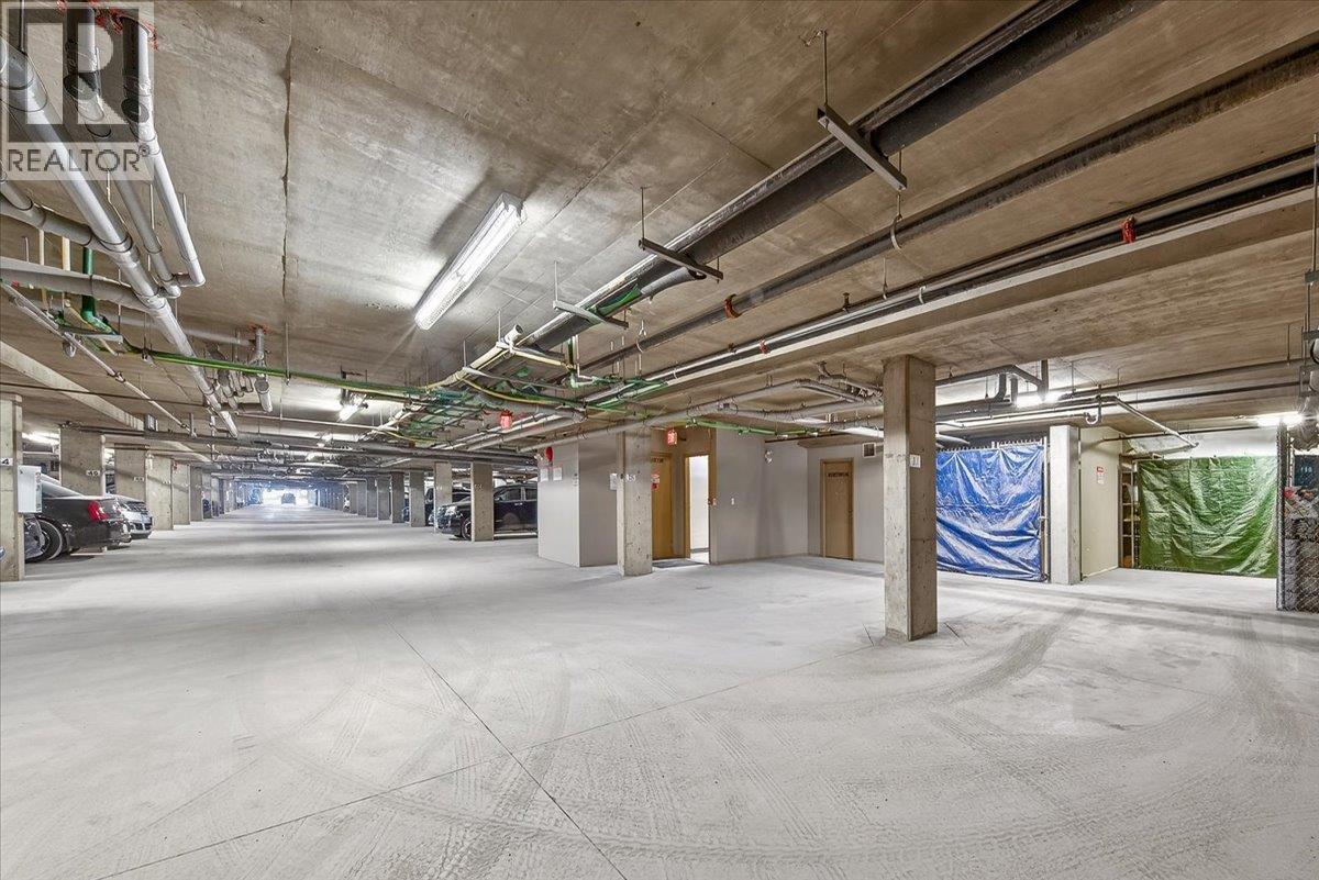 #310 4884 STANLEY STREET - 32