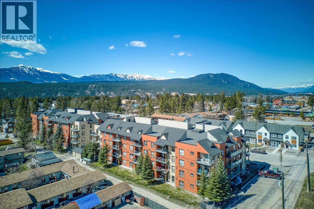 #310 4884 STANLEY STREET - 36