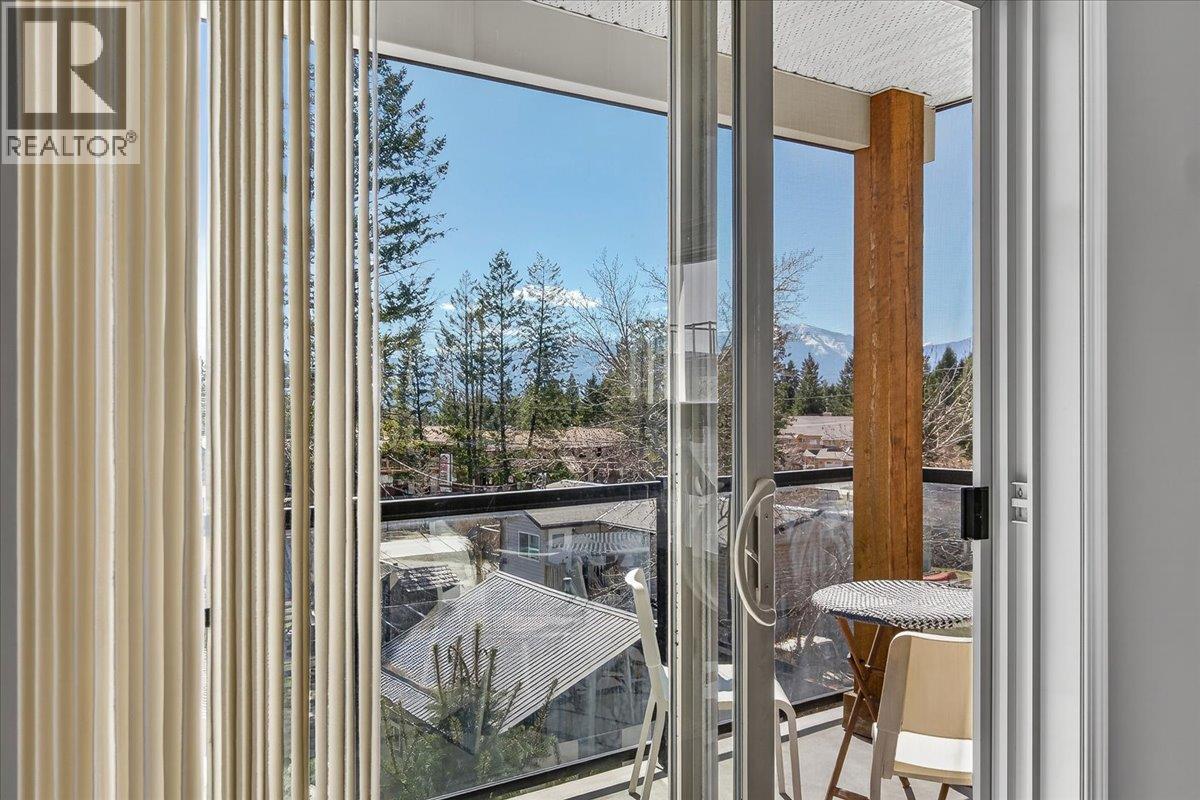 #310 4884 STANLEY STREET - 8