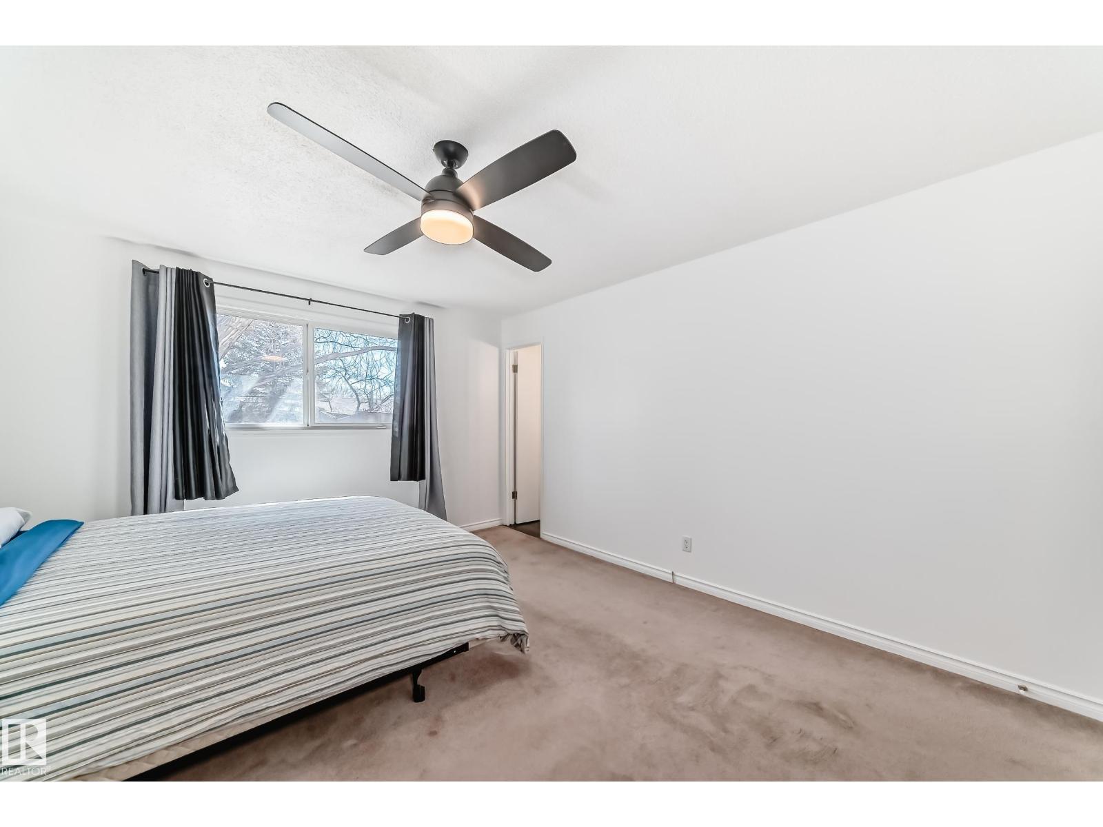 11323 162 AV NW, Edmonton