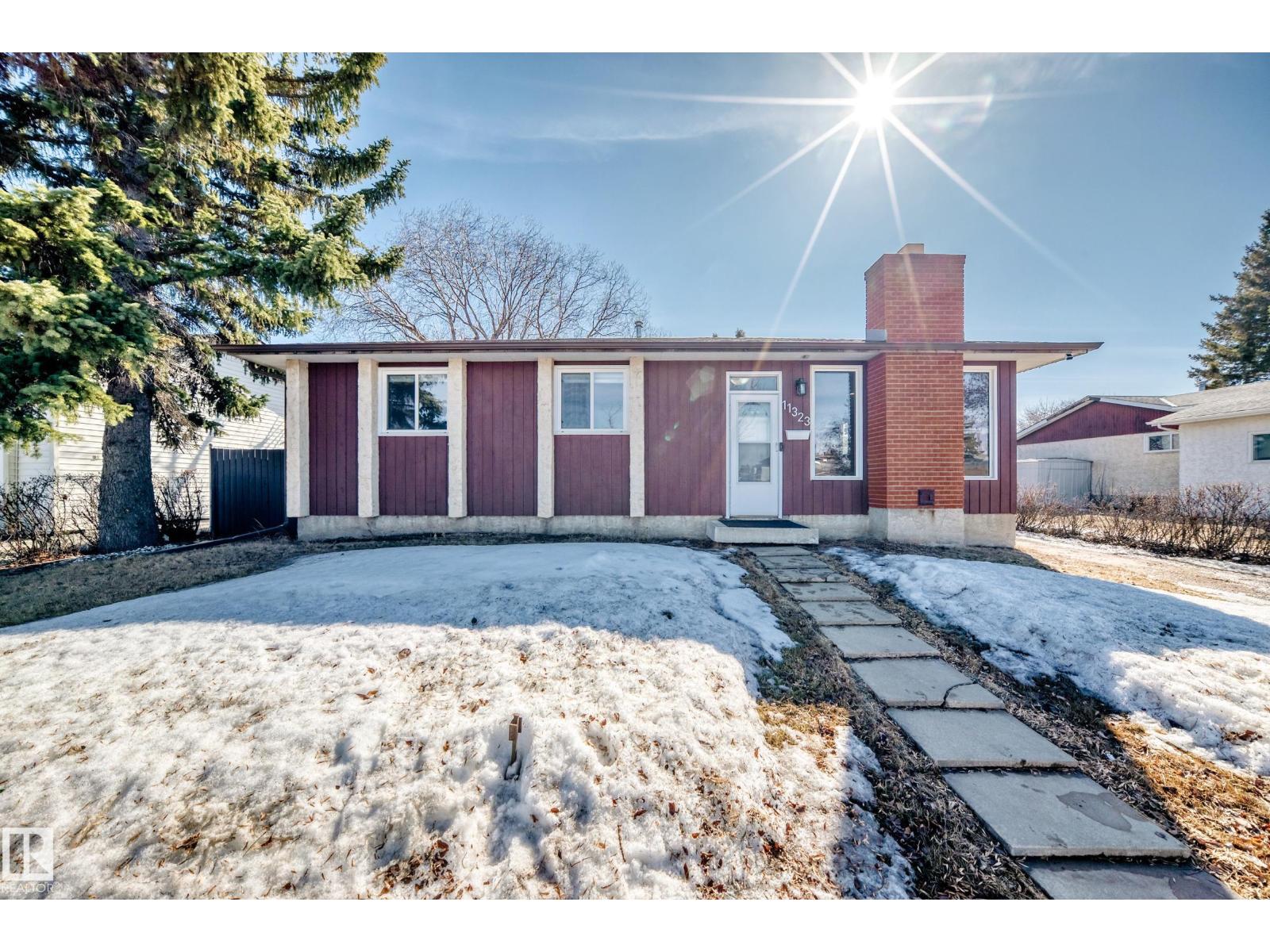 11323 162 AV NW, Edmonton