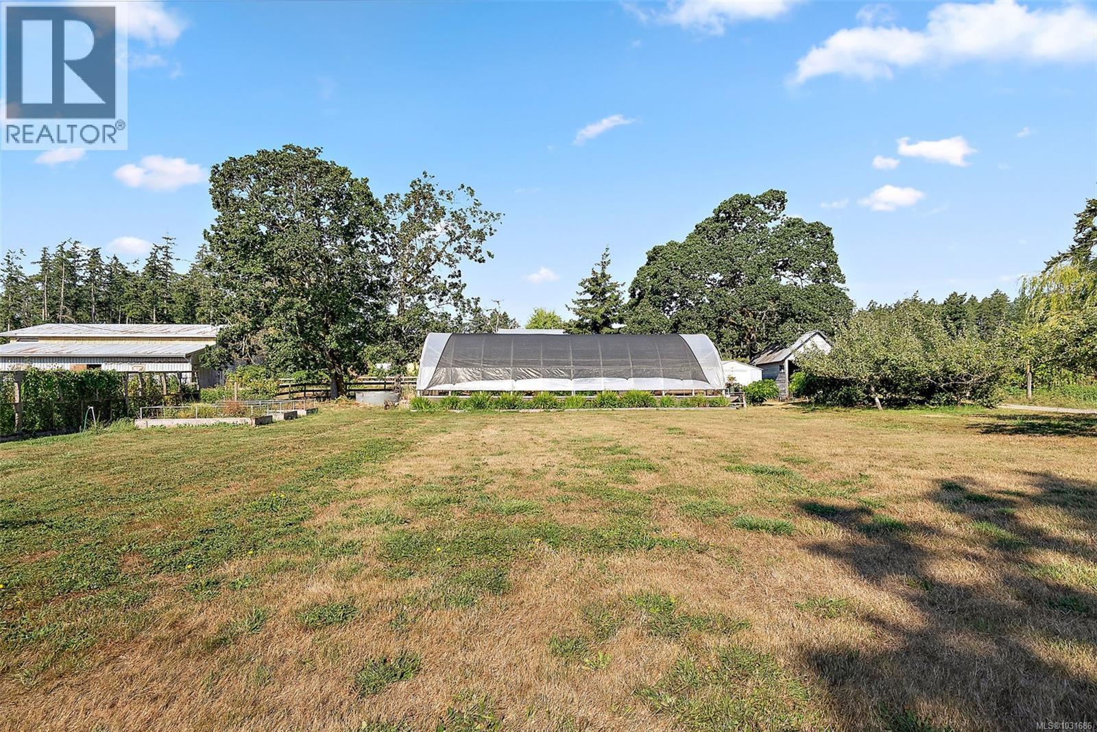 10650 West Saanich Rd - 47