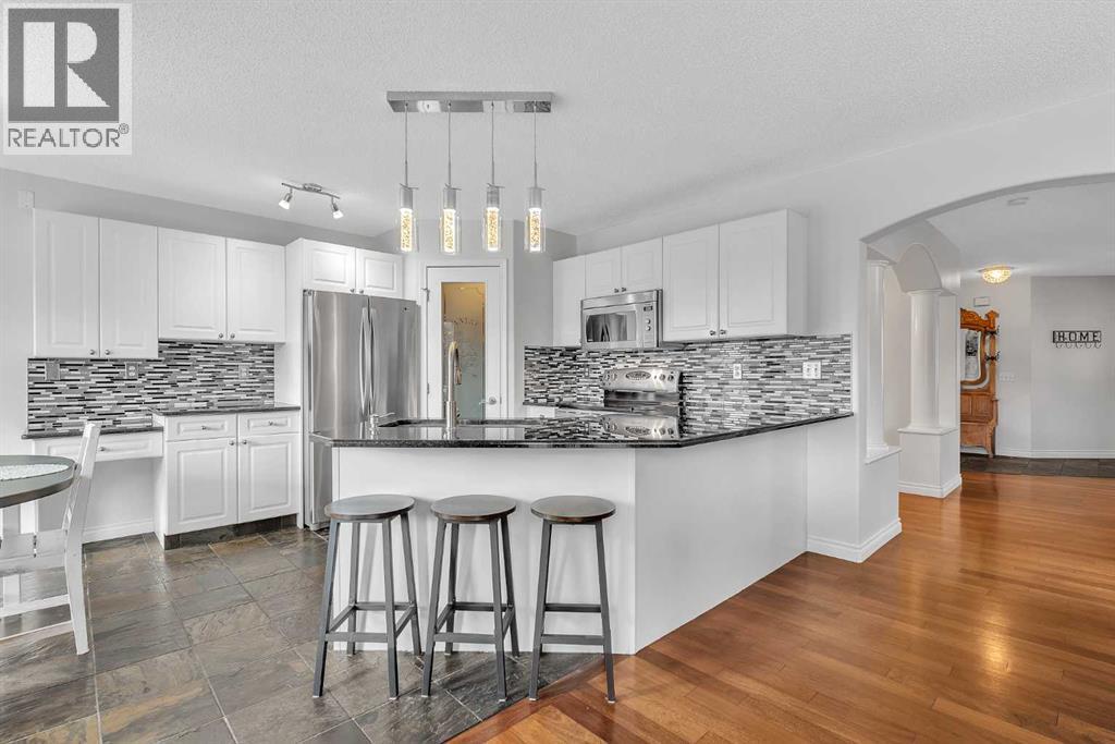 92 Bow Ridge Crescent, Cochrane