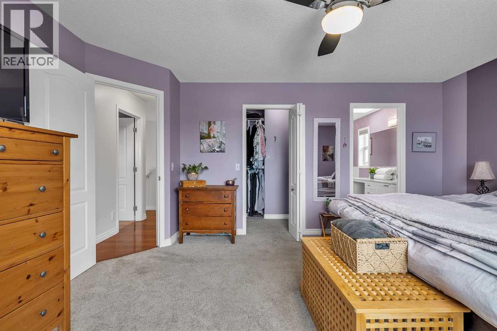 92 Bow Ridge Crescent, Cochrane