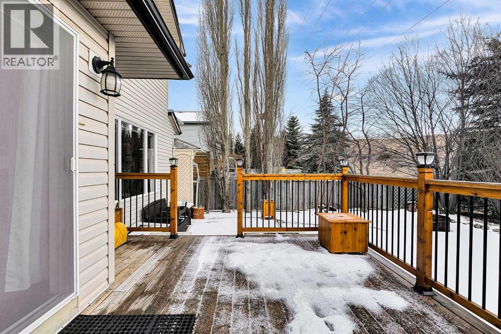 92 Bow Ridge Crescent, Cochrane