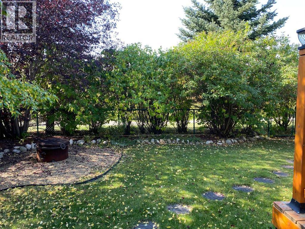 92 Bow Ridge Crescent, Cochrane