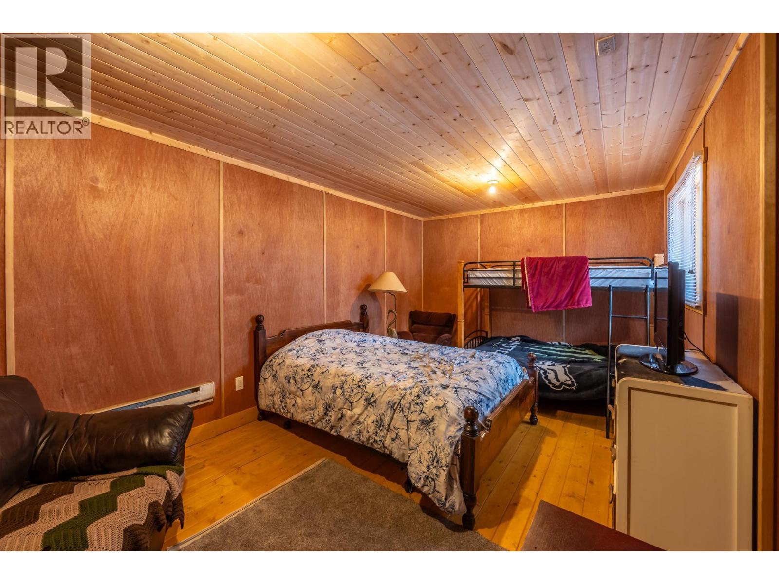 2360 TRANS CANADA N HIGHWAY - 62