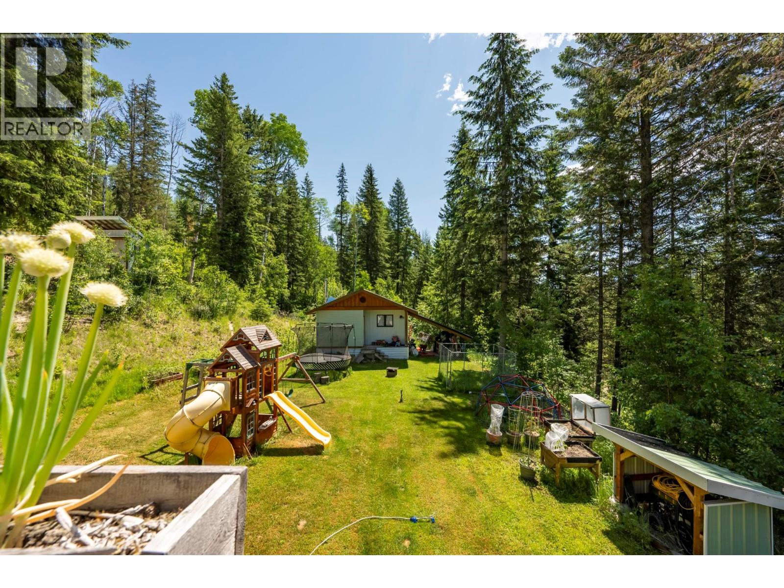 2360 TRANS CANADA N HIGHWAY - 78