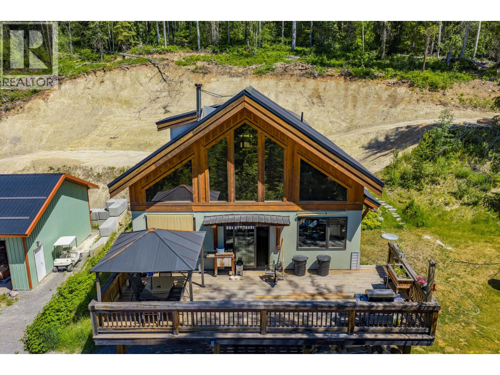 2360 TRANS CANADA N HIGHWAY - 65