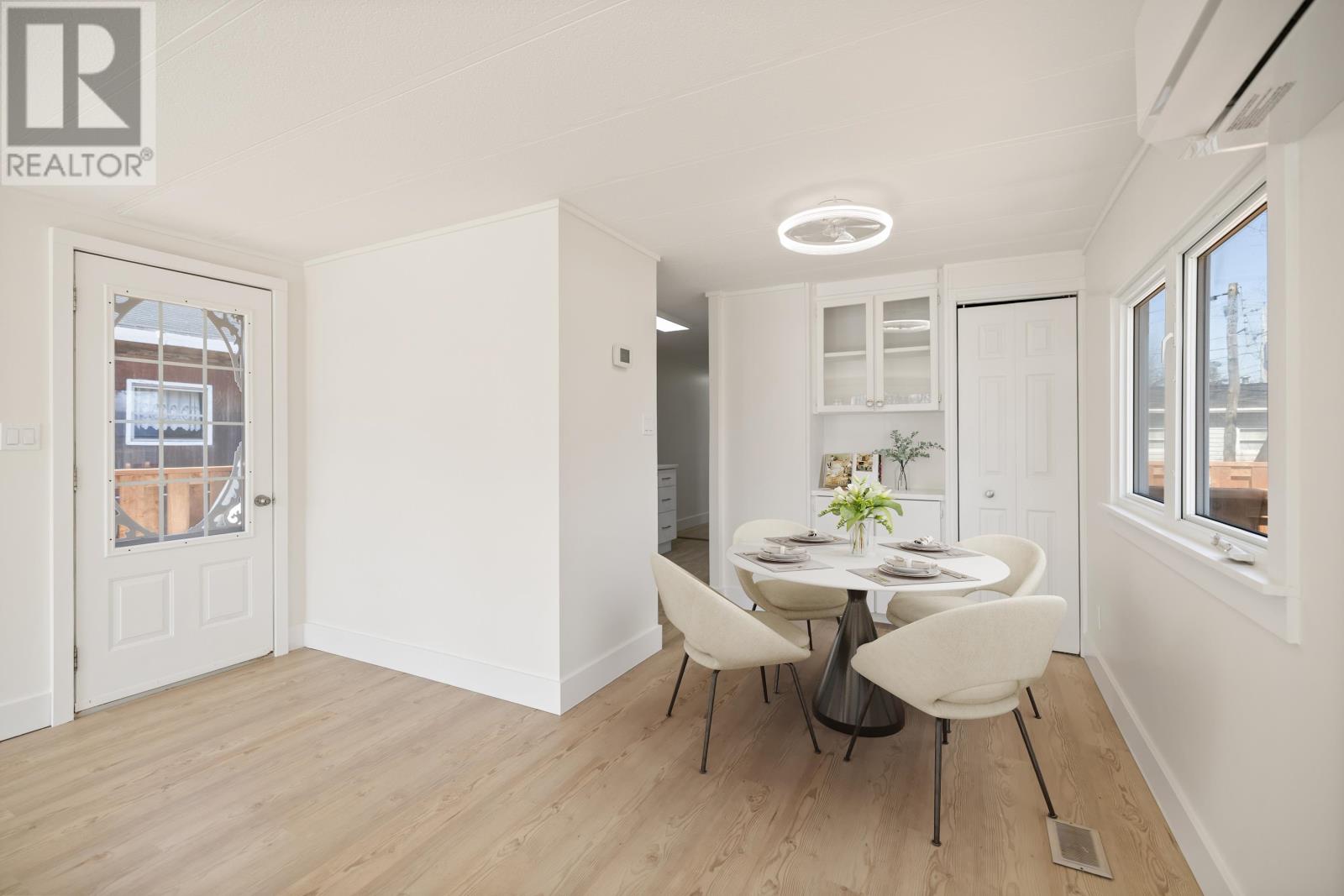 9 OAKWOOD CRESCENT - 8