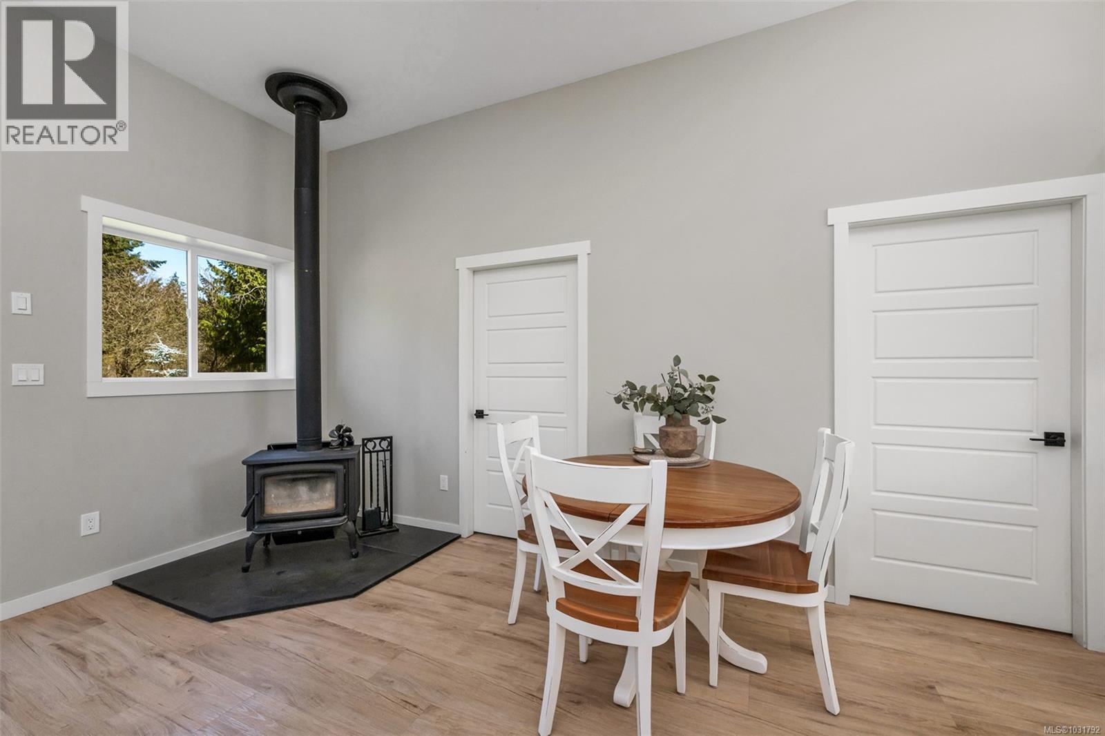 2255 Phipps Rd - 17
