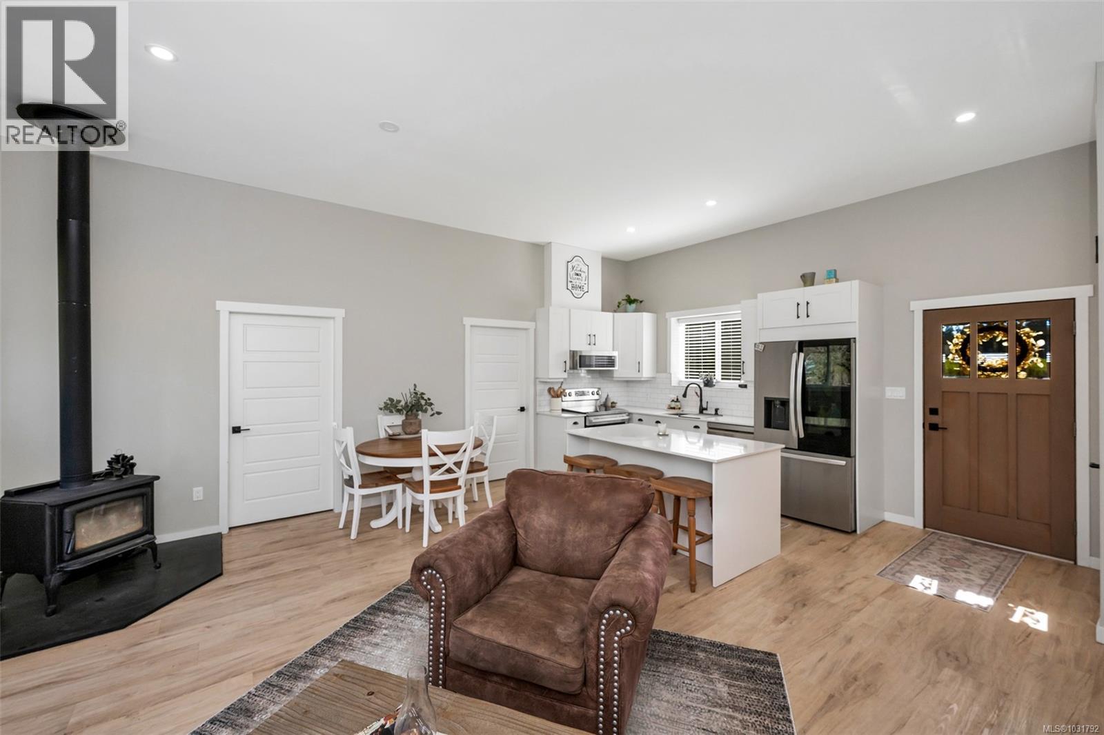 2255 Phipps Rd - 18