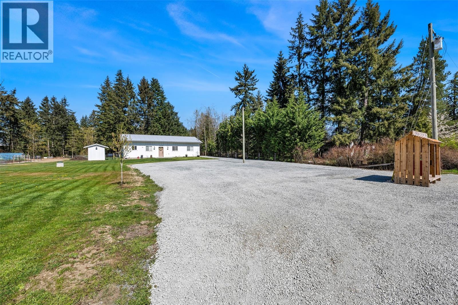 2255 Phipps Rd - 7