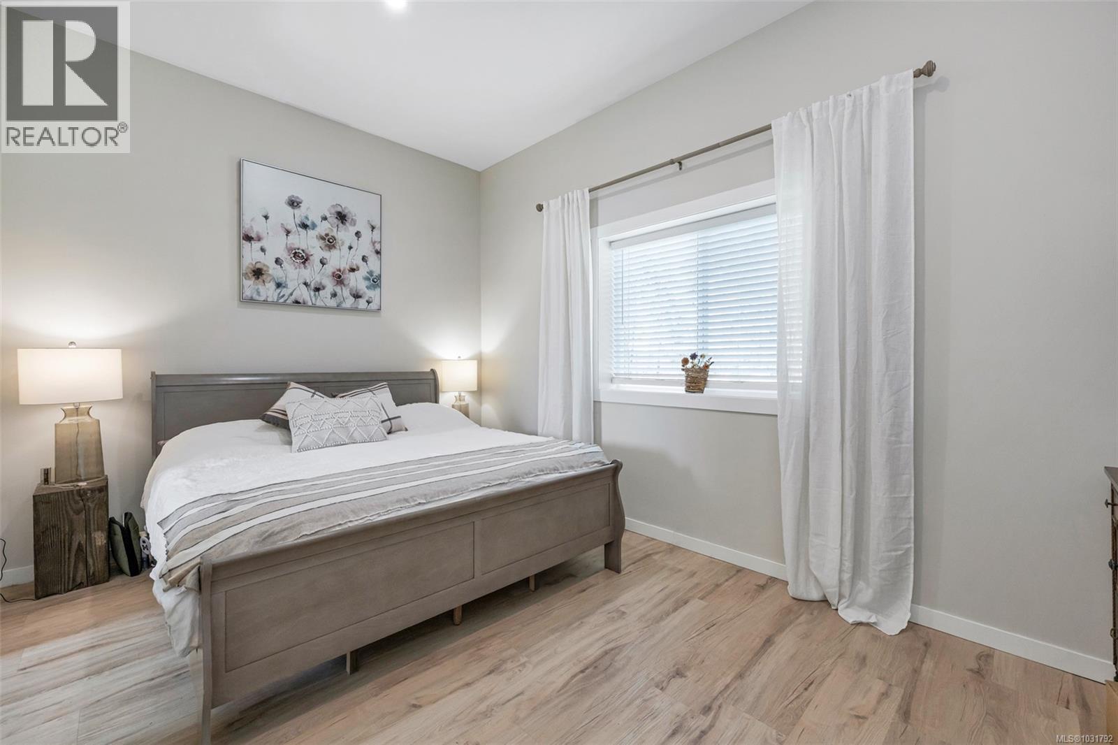 2255 Phipps Rd - 21