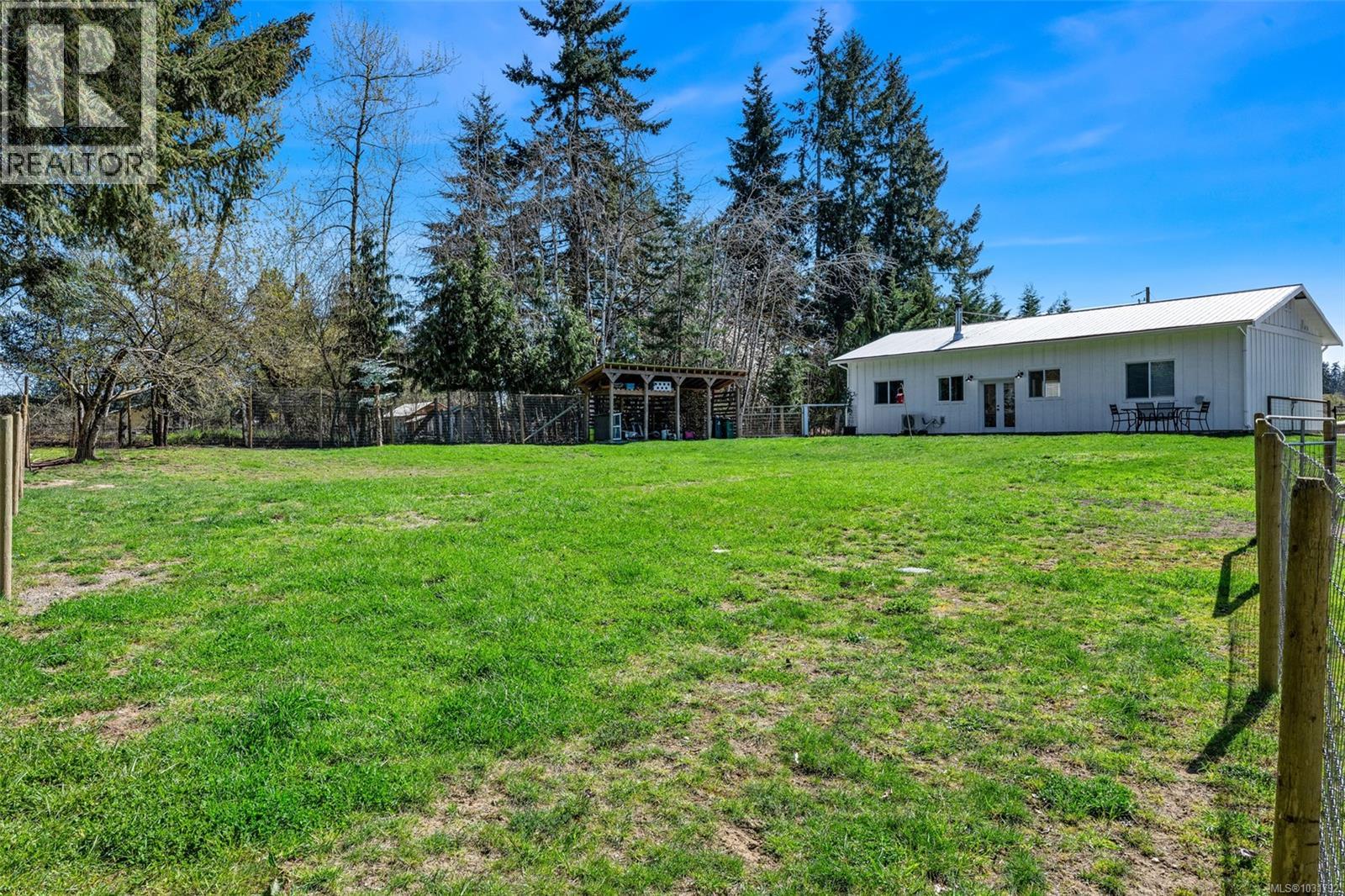 2255 Phipps Rd - 45