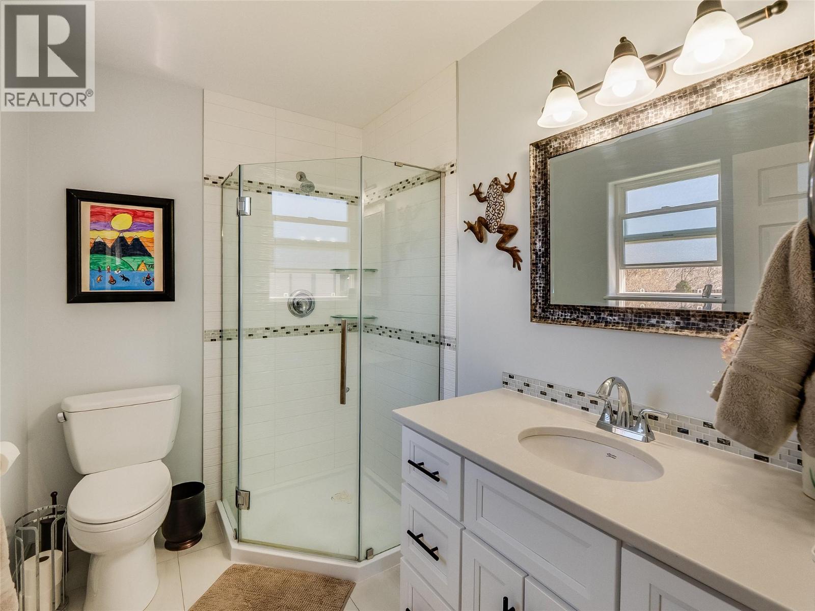 113 CEDAR AVENUE - 23