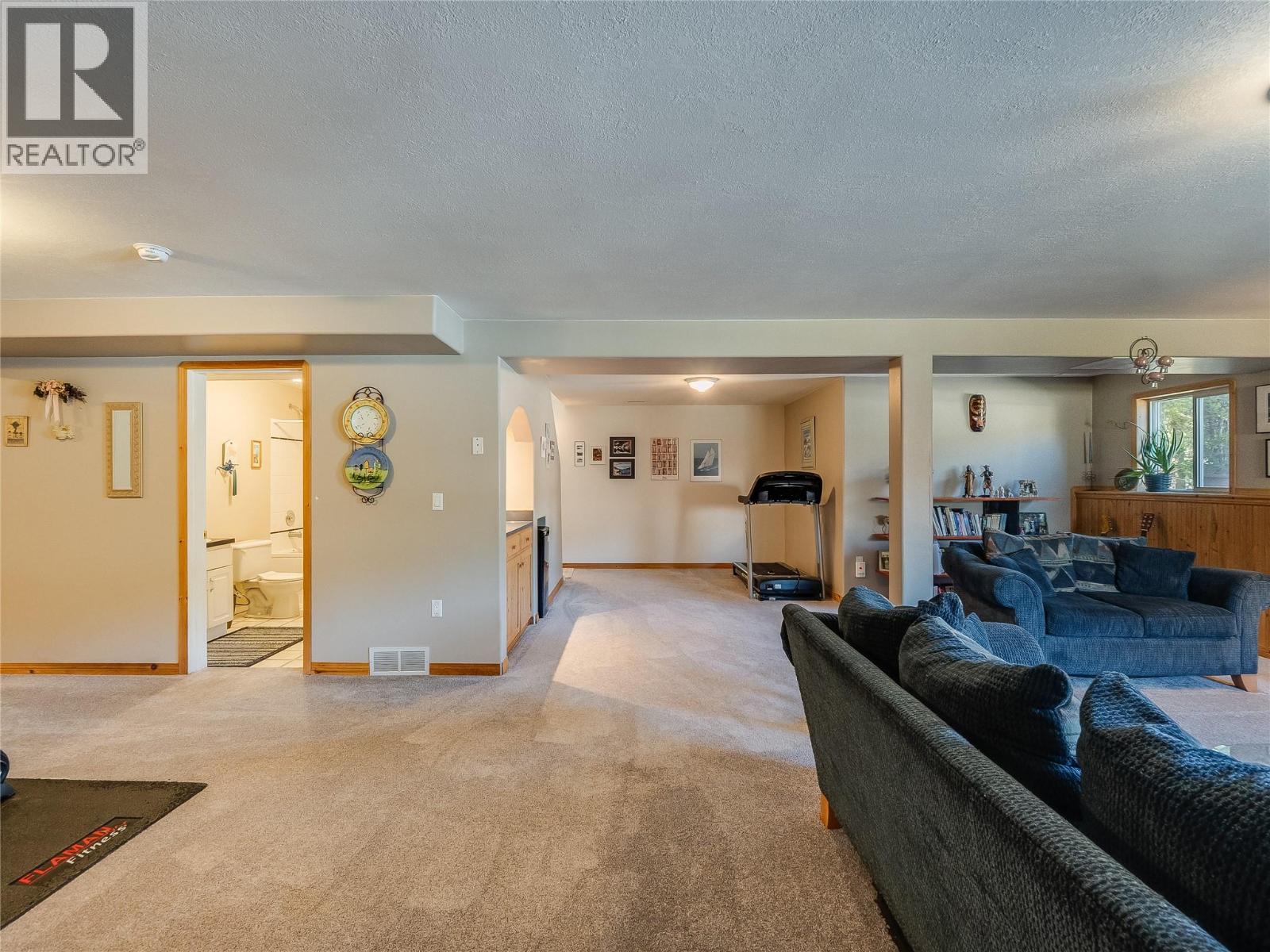 113 CEDAR AVENUE - 30