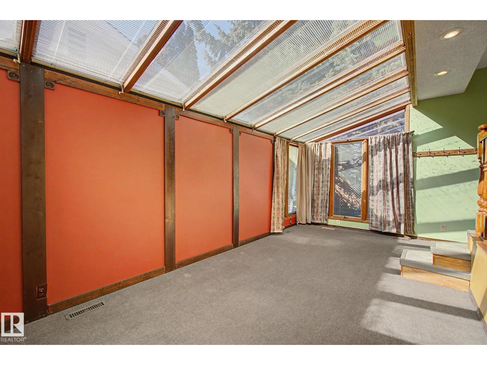 6223 139 AV NW, Edmonton