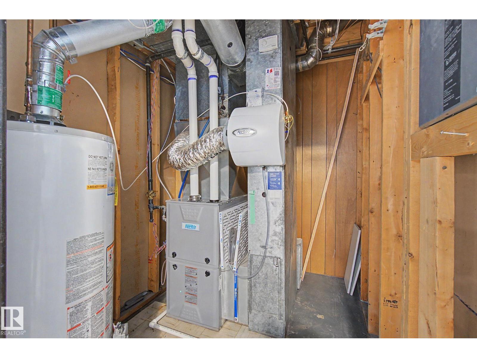 6223 139 AV NW, Edmonton