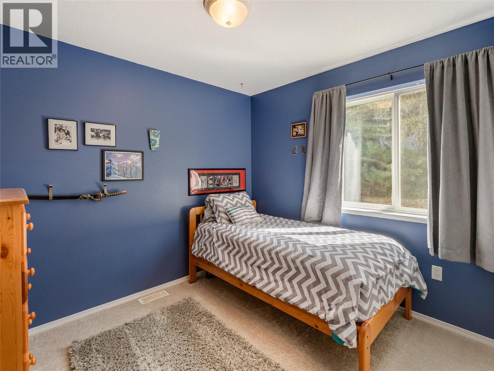 113 CEDAR AVENUE - 17