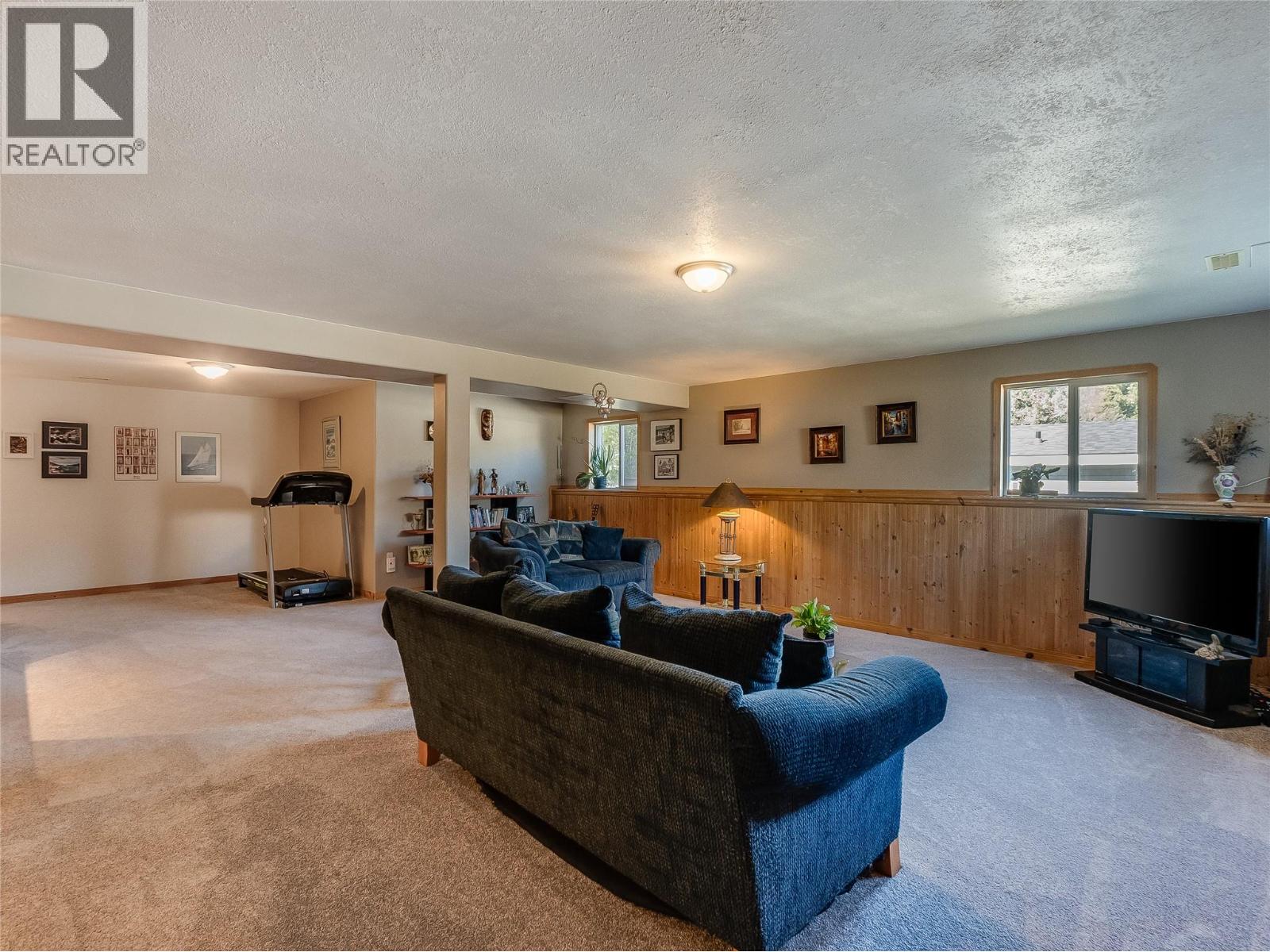 113 CEDAR AVENUE - 31