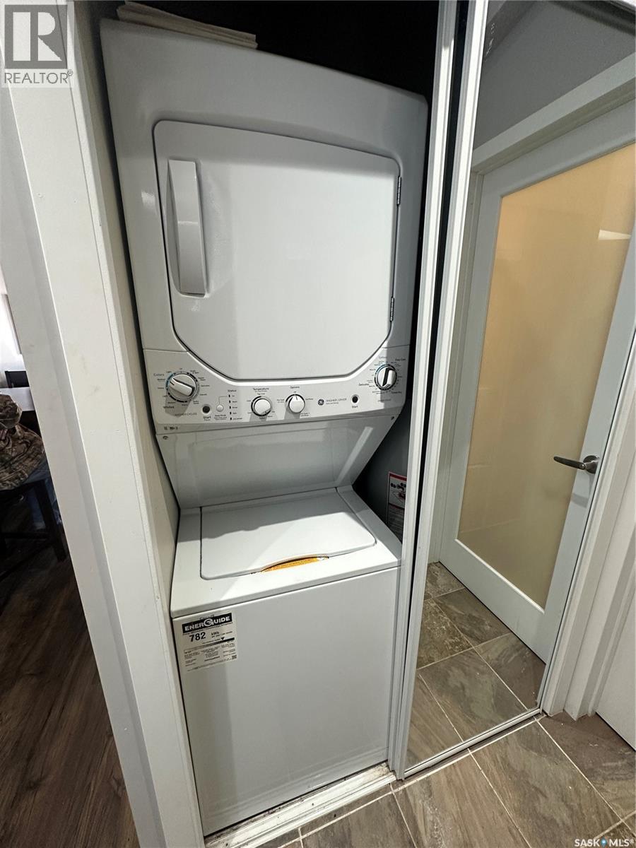 #32 1250 AARO AVENUE - 15