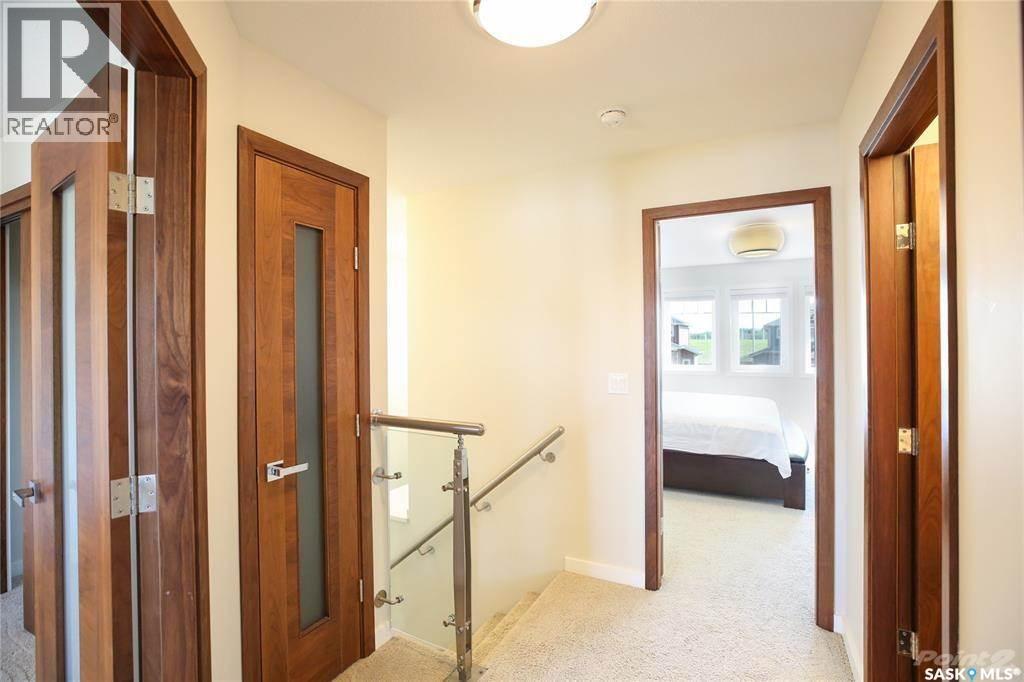 435 PICHLER CRESCENT - 11