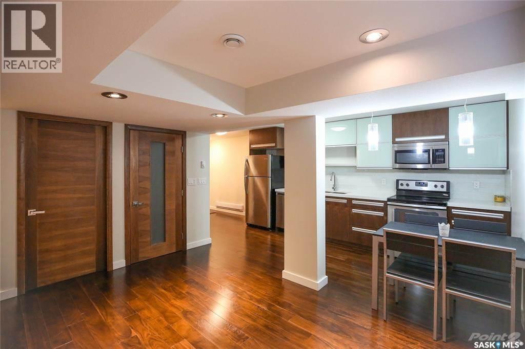 435 PICHLER CRESCENT - 22